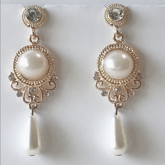 Pearls earrings, NWOT - Picture 2 of 5